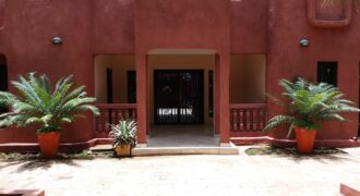 Superbe villa 5 chambres sur 750 m² à vendre – Kalaban Coro Plateau
