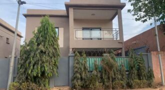 Villa duplex 4 chambres de bon standing à louer – Sébénikoro, Bamako