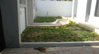 Villa duplex 6 chambres à louer – près du fleuve, Baco Djicoroni ACI