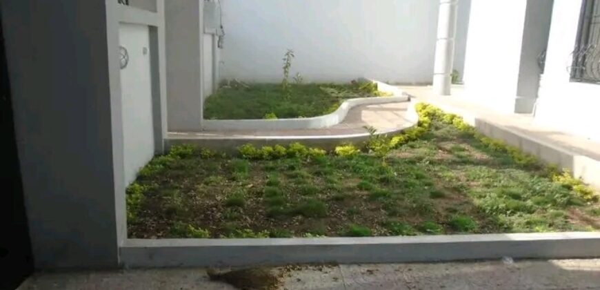 Villa duplex 6 chambres à louer – près du fleuve, Baco Djicoroni ACI