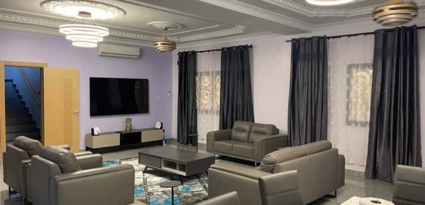 Villa duplex meublée 4 chambres avec jardin à louer – Banankabougou SEMA