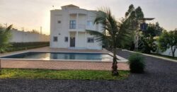 Villa duplex meublée 5 chambres avec piscine à vendre – Sabalibougou Coura Villa duplex meublée 5 chambres avec piscine à vendre – Sabalibougou Coura