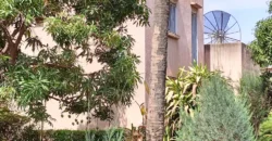 Villa duplex meublée 5 chambres à louer – Faso Kanu, Magnambougou Villa duplex meublée 5 chambres à louer – Faso Kanu, Magnambougou