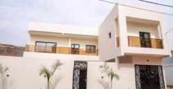 Villa duplex semi-meublée 5 chambres à vendre – Dorodougou, Sébénikoro Villa duplex semi-meublée 5 chambres à vendre – Dorodougou, Sébénikoro