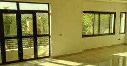 Appartement non meublé de 3 chambres à louer à l’ACI 2000 Appartement non meublé de 3 chambres à louer à l’ACI 2000