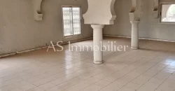 Bâtiment Commercial à louer à l’hippodrome Bâtiment Commercial à louer à l’hippodrome