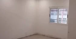 Appartement non meublé de 2 chambres à louer au début de Sé Appartement non meublé de 2 chambres à louer au début de Sé