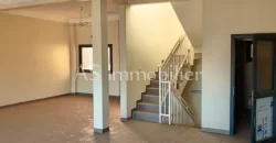 Complexe commercial à louer à l’hippodrome Complexe commercial à louer à l’hippodrome