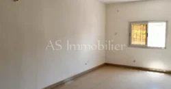 Appartement non meublé 2 chambres à louer – Hippodrome, Bamako Appartement non meublé 2 chambres à louer – Hippodrome, Bamako