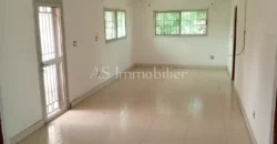 Appartement non meublé 3 chambres avec groupe électrogène – Faso Kanu Appartement non meublé 3 chambres avec groupe électrogène – Faso Kanu