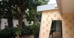 Maison non meublée avec piscine à louer à l’hippodrome Maison non meublée avec piscine à louer à l’hippodrome