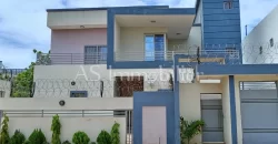 Villa avec piscine à vendre à sébénikoro Villa avec piscine à vendre à sébénikoro