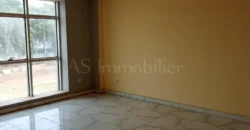 Appartement non meublé 2 chambres de standing à louer – ACI 2000 Appartement non meublé 2 chambres de standing à louer – ACI 2000