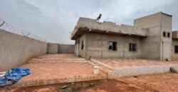 Villa spacieuse 3 chambres sur 750 m² à vendre – Dialakorobougou Villa spacieuse 3 chambres sur 750 m² à vendre – Dialakorobougou