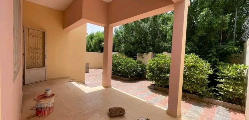 Villa basse 3 chambres à louer – Cité Tellem, Yirimadio, Bamako