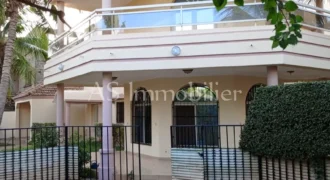 Villa duplex 5 chambres avec piscine à louer – Cité du Niger, Bamako