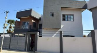 Villa duplex neuve 4 chambres avec double parking à louer – Cité Atrium