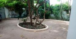 A louer une belle maison en duplex meublée à l’ACI 2000 A louer une belle maison en duplex meublée à l’ACI 2000