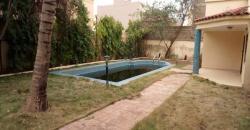 A louer à Niaréla villa avec piscine de 3 chambres 1 salon 1 cuisine et 2 salles de bain A louer à Niaréla villa avec piscine de 3 chambres 1 salon 1 cuisine et 2 salles de bain