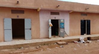 Espace commercial de 600 m² avec 7 magasins à louer – Kalaban Coura ACI