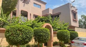 Villa sur trois niveaux 5 chambres à louer – Baco Djicoroni Golf