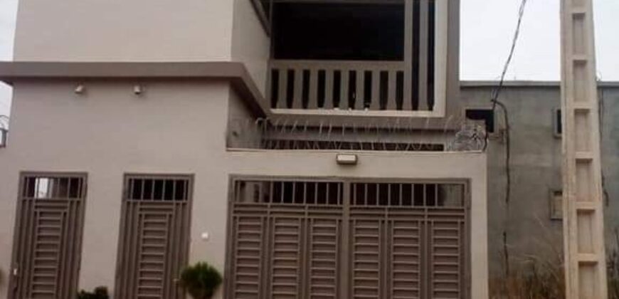 Villa duplex sécurisée 3 chambres à louer – Baco Djicoroni ACI SEMA