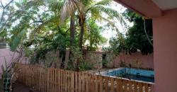 Villa non meublée avec piscine à louer à Torokorobougou Villa non meublée avec piscine à louer à Torokorobougou