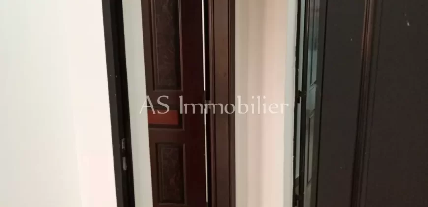 Appartement non meublé de standing à louer à l’ACI 2000