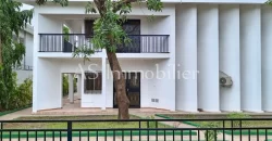 Villa avec piscine à louer à Badalabougou Est Villa avec piscine à louer à Badalabougou Est