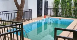 Villa avec piscine à louer à Badalabougou Est Villa avec piscine à louer à Badalabougou Est