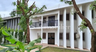 Villa duplex 5 chambres avec piscine à louer – Badalabougou Est