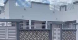 Villa neuve 3 chambres avec 2 garages à vendre – Poste, Niamana Villa neuve 3 chambres avec 2 garages à vendre – Poste, Niamana