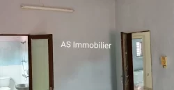 Appartement de 3 CHAMBRES non meublé à louer à l’ACI 2000 Appartement de 3 CHAMBRES non meublé à louer à l’ACI 2000