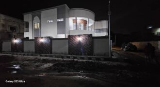 Maison 6 chambres à louer – Sébénikoro, habitation ou bureaux