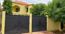 Villa 4 chambres sur 600 m² à vendre – Dorodougou, Sébénikoro Villa 4 chambres sur 600 m² à vendre – Dorodougou, Sébénikoro