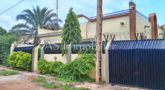 Villa meublée 3 chambres à louer – Banankabougou Bolé (SEMA)
