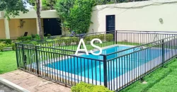 Villa avec piscine à louer à Badalabougou Est Villa avec piscine à louer à Badalabougou Est