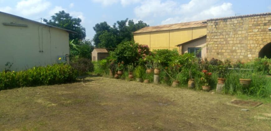 Ensemble industriel et immobilier de 6.500 m² à vendre – Sotuba, zone industrielle