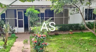 Villa avec piscine 4 chambres à louer – Torokorobougou