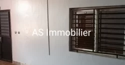 Appartement de 3 CHAMBRES non meublé à louer à l’ACI 2000 Appartement de 3 CHAMBRES non meublé à louer à l’ACI 2000