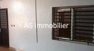 Appartement de 3 CHAMBRES non meublé à louer à l’ACI 2000