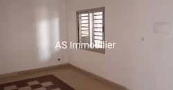 Appartement de 3 CHAMBRES non meublé à louer à l’ACI 2000 Appartement de 3 CHAMBRES non meublé à louer à l’ACI 2000