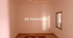 Appartement de 3 CHAMBRES non meublé à louer à l’ACI 2000 Appartement de 3 CHAMBRES non meublé à louer à l’ACI 2000