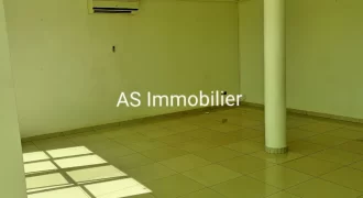 Appartement de 3 CHAMBRES non meublé à louer à l’ACI 2000