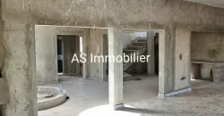 Villa neuve à vendre à Niamana Villa neuve à vendre à Niamana