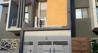 Duplex meublé de 2 chambres à louer à Sébénikoro