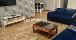 Villa meublée avec piscine à louer à Badalabougou Est Villa meublée avec piscine à louer à Badalabougou Est