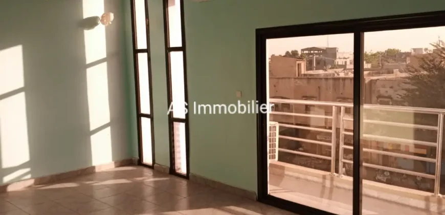 Appartement 2 chambres avec garage à louer – Lafiabougou