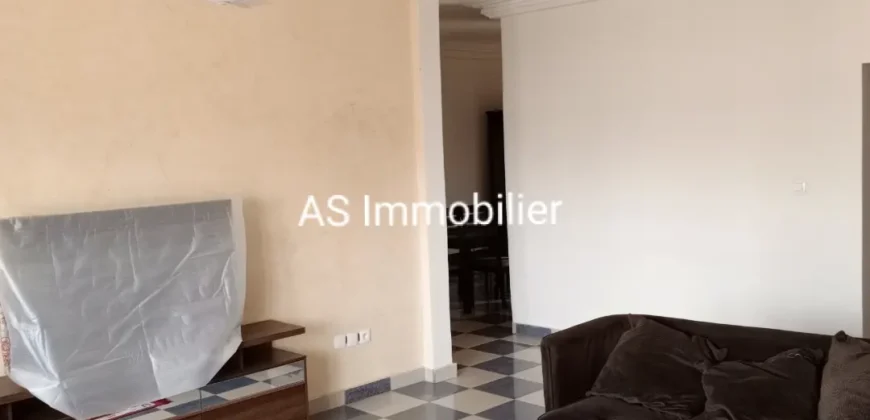 Appartement meublé 3 chambres à louer – ACI 2000
