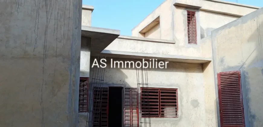 Villa neuve 3 chambres à vendre – Sébénikoro SEMA 2